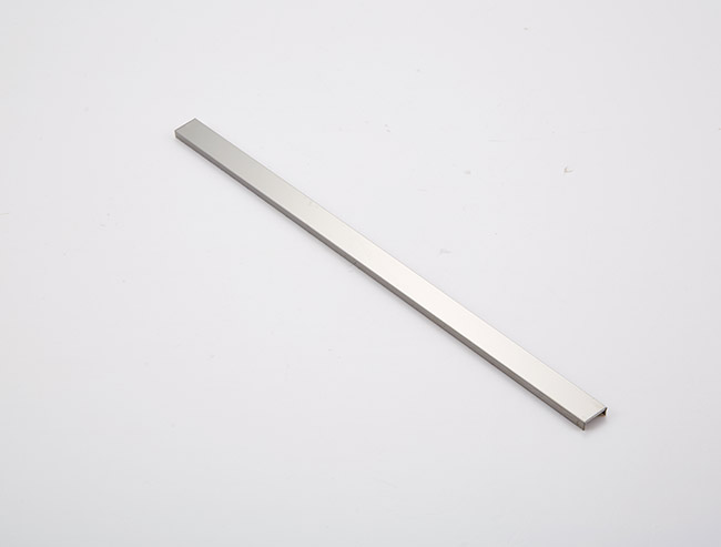 微小线条刨断线条