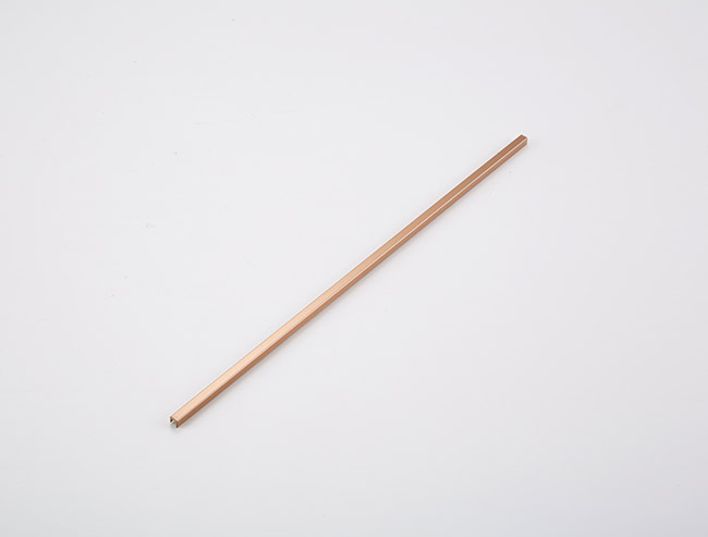 微小线条刨断线条