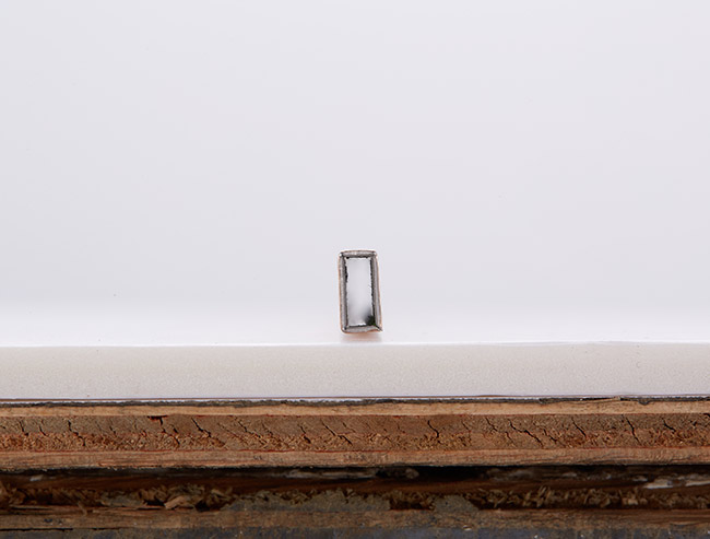 微小线条刨断线条