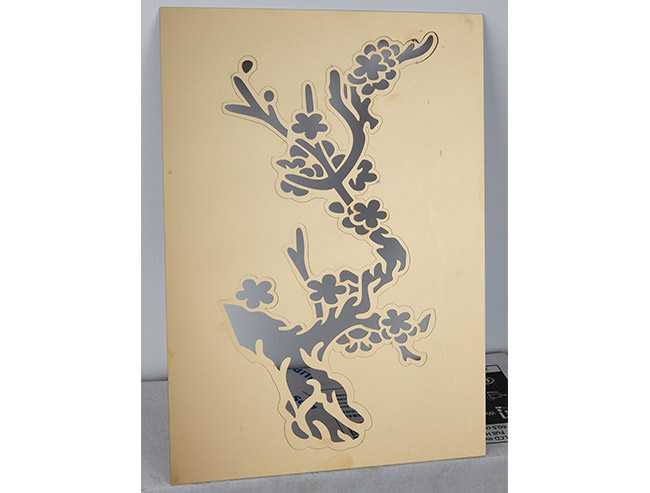 激光切割门花窗花-梅